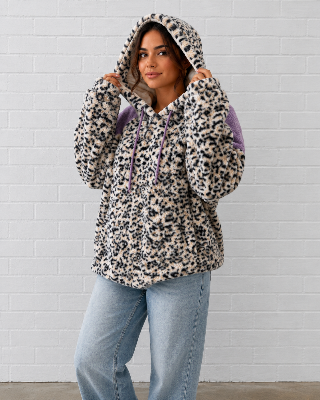 WOMEN'S LONG SLEEVE ANIMAL PRINT FRONT POCKETS HOODED PULLOVER SWEATER